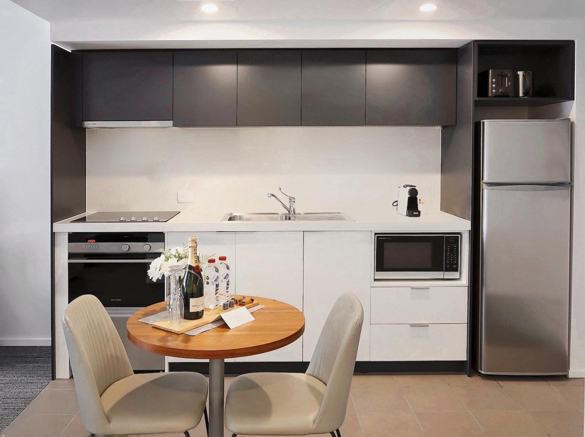 Quest Kelvin Grove Aparthotel Brisbane Bagian luar foto